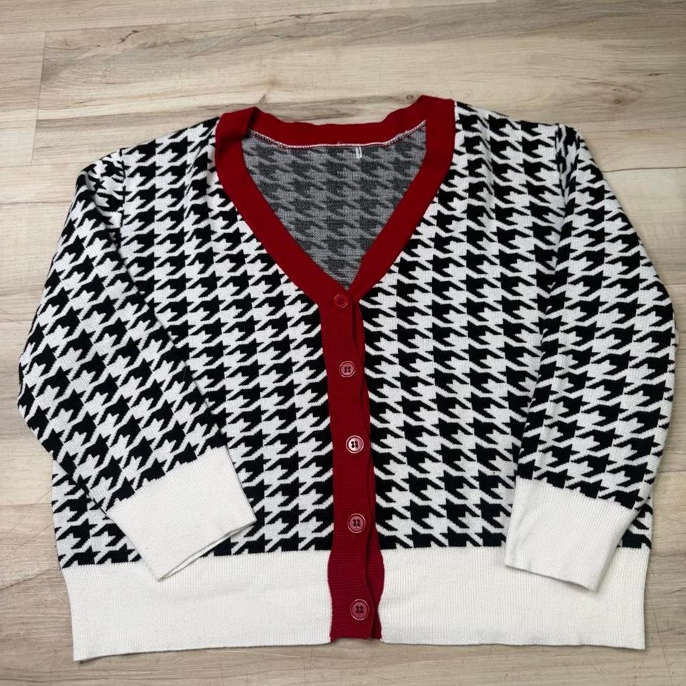 Black and white Houndstooth Cardigan L